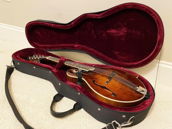 Eastman Mandolin MD515 Used Excellent Condition With Hard Case