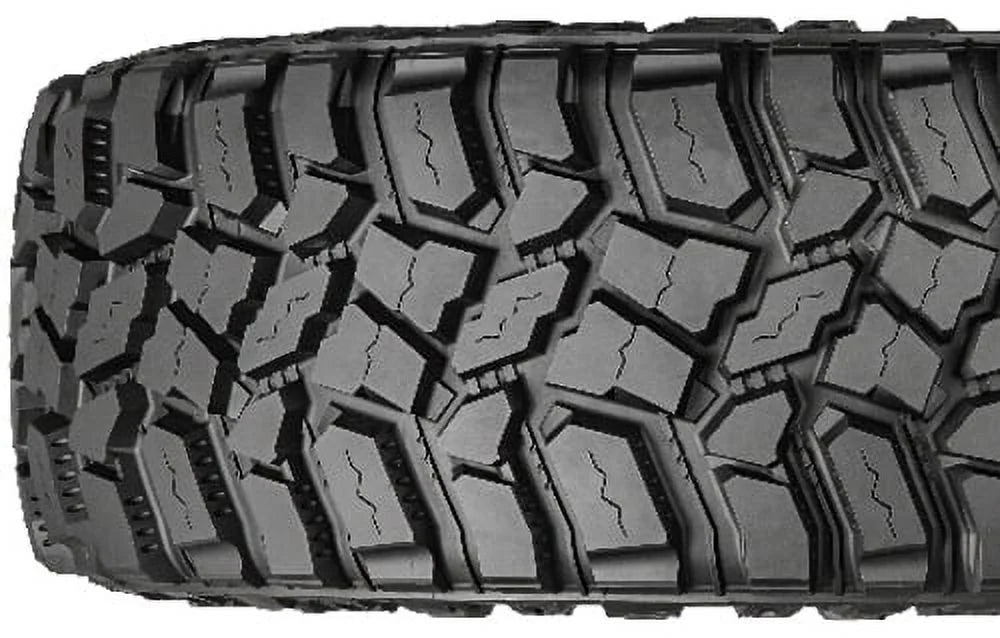 Cooper Discoverer STT Pro Mud Terrain LT275/70R18 125/122P E Light Truck Tire