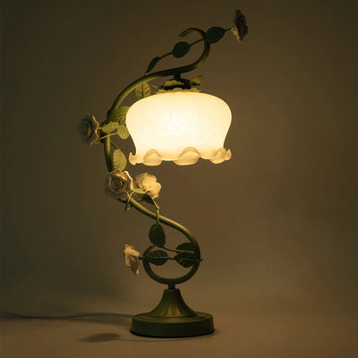 Rose Flower Table Lamp for Bedroom, Stained Glass Desk Lamp Elegant Flower Plug-in Bedside Nightstand Lamp 60W Max Green