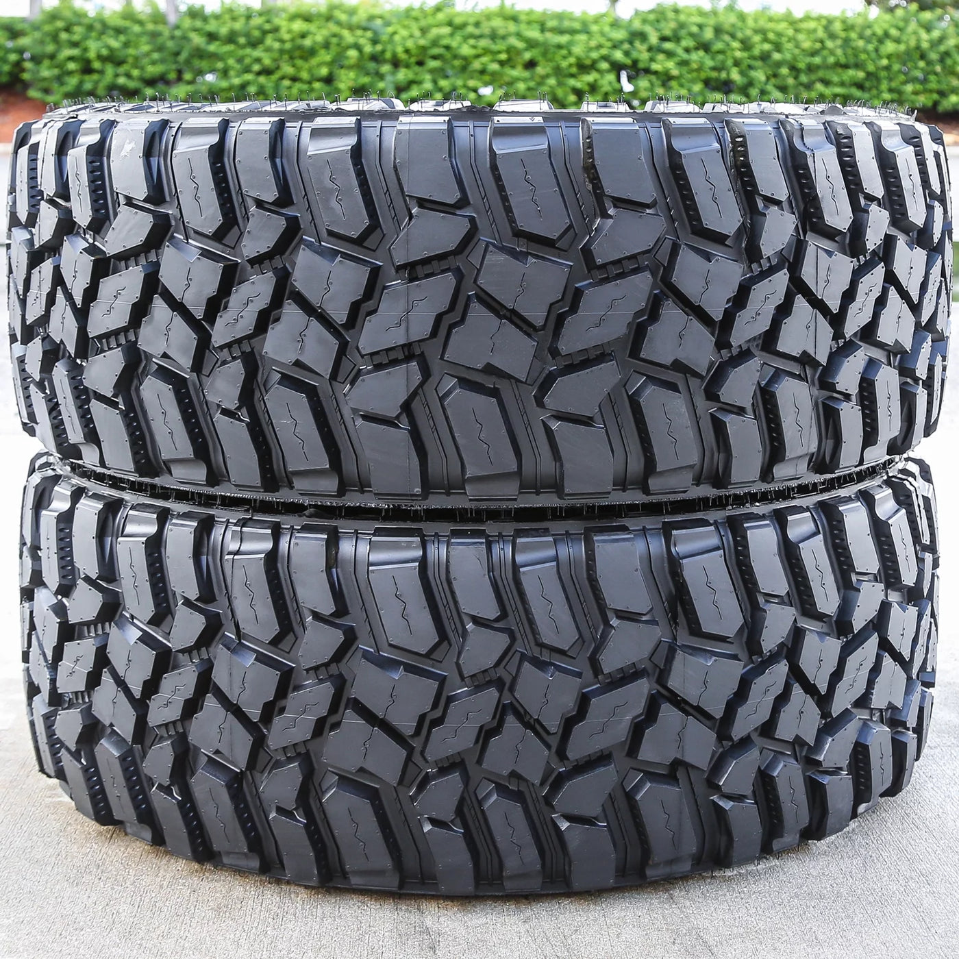 Pair of 2 (TWO) Cooper Discoverer STT Pro LT 35X12.50R20 121Q E (10 Ply) MT M/T Mud Tires